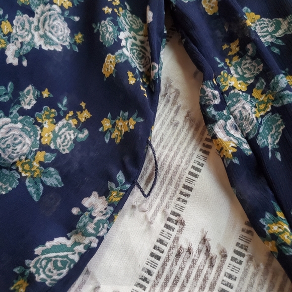 Long sleeve tunic - Picture 2 of 4